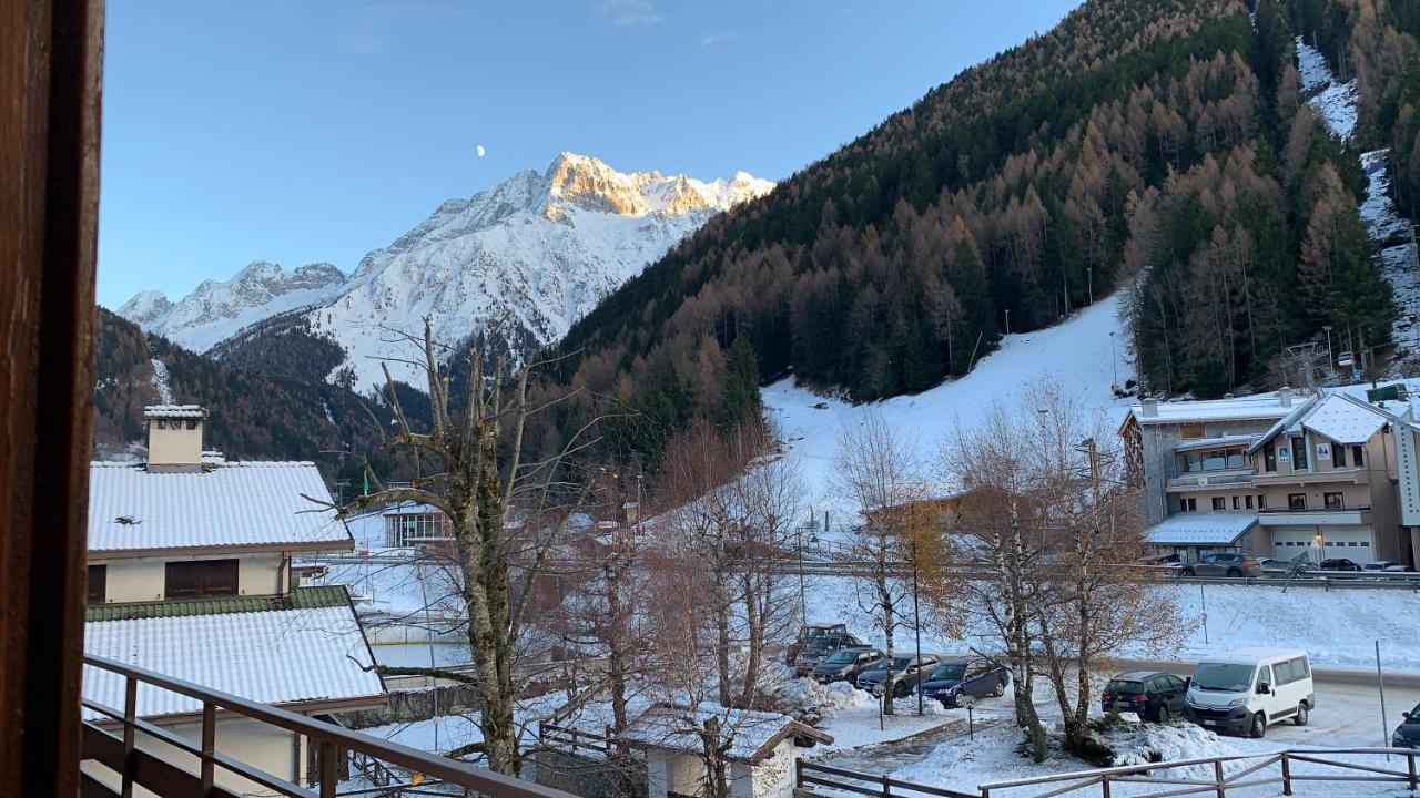 Ferienwohnung Blue Mountain Ponte Di Legno Exterior foto