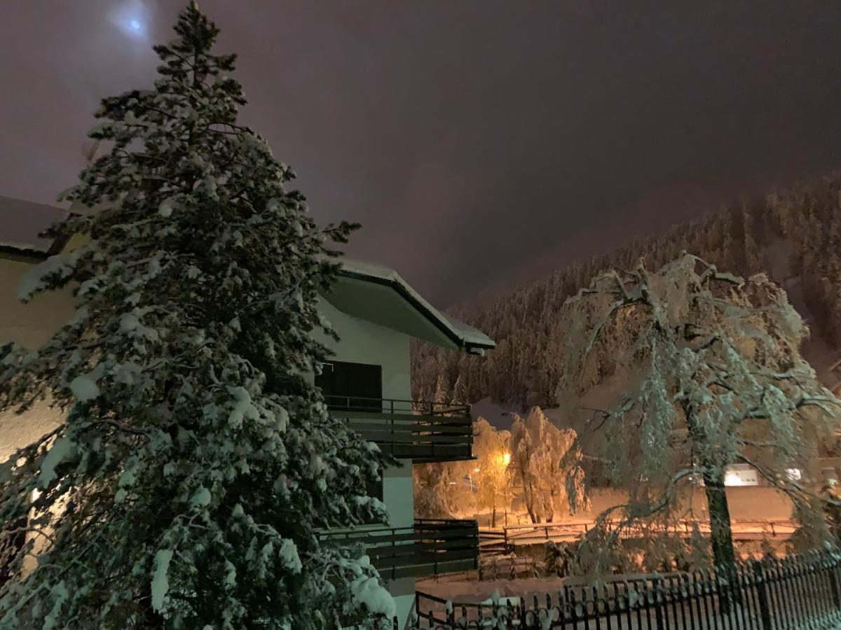 Ferienwohnung Blue Mountain Ponte Di Legno Exterior foto